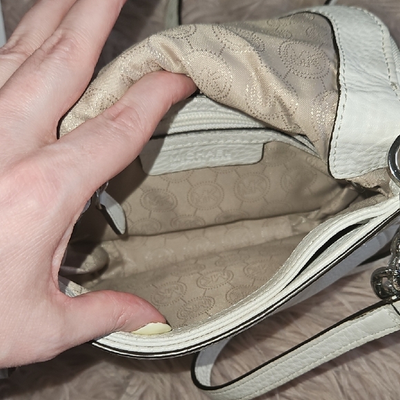 Michael Kors White Pebbled Leather Flap Crossbody - Picture 6 of 8